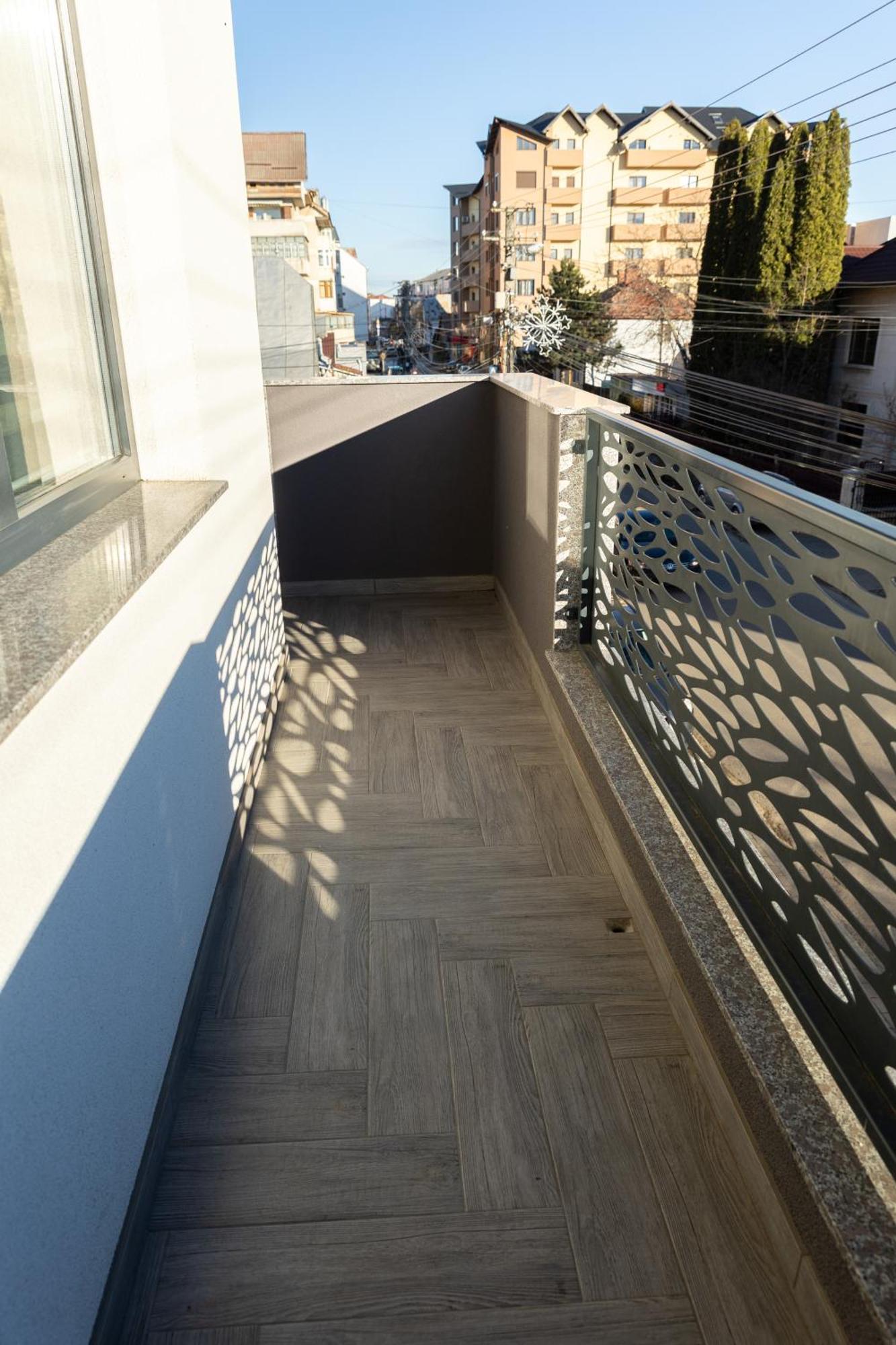 Astar Apartments - Extra Large Radauti Exterior foto